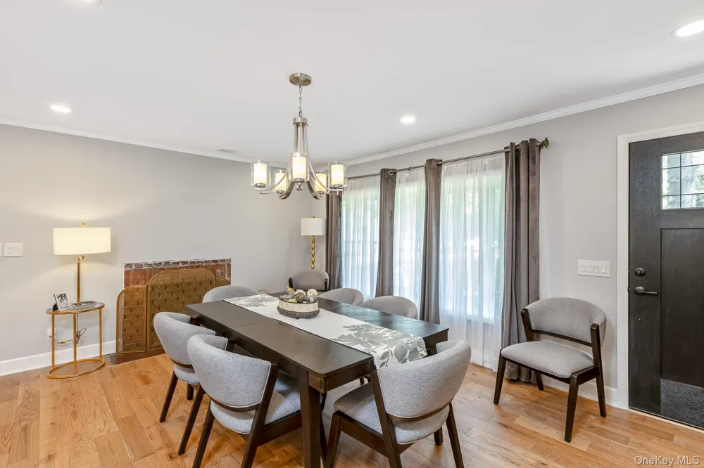 19 Groveland Avenue East Quogue, NY 11942