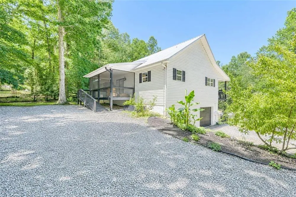 18 Tranquility Trail Blairsville, GA 30512