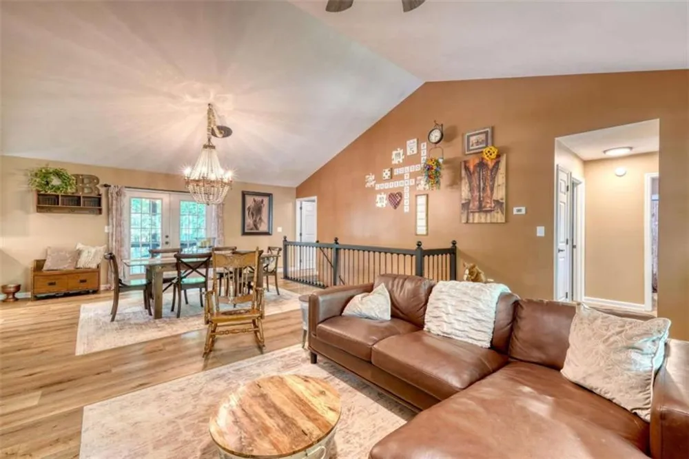 18 Tranquility Trail Blairsville, GA 30512