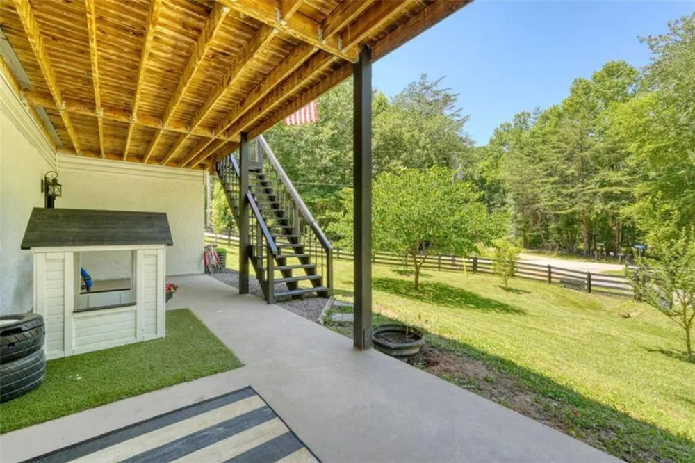 18 Tranquility Trail Blairsville, GA 30512