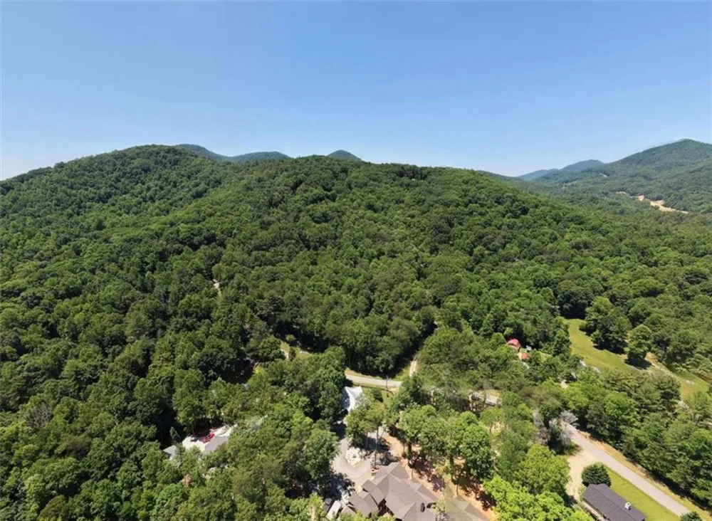 18 Tranquility Trail Blairsville, GA 30512