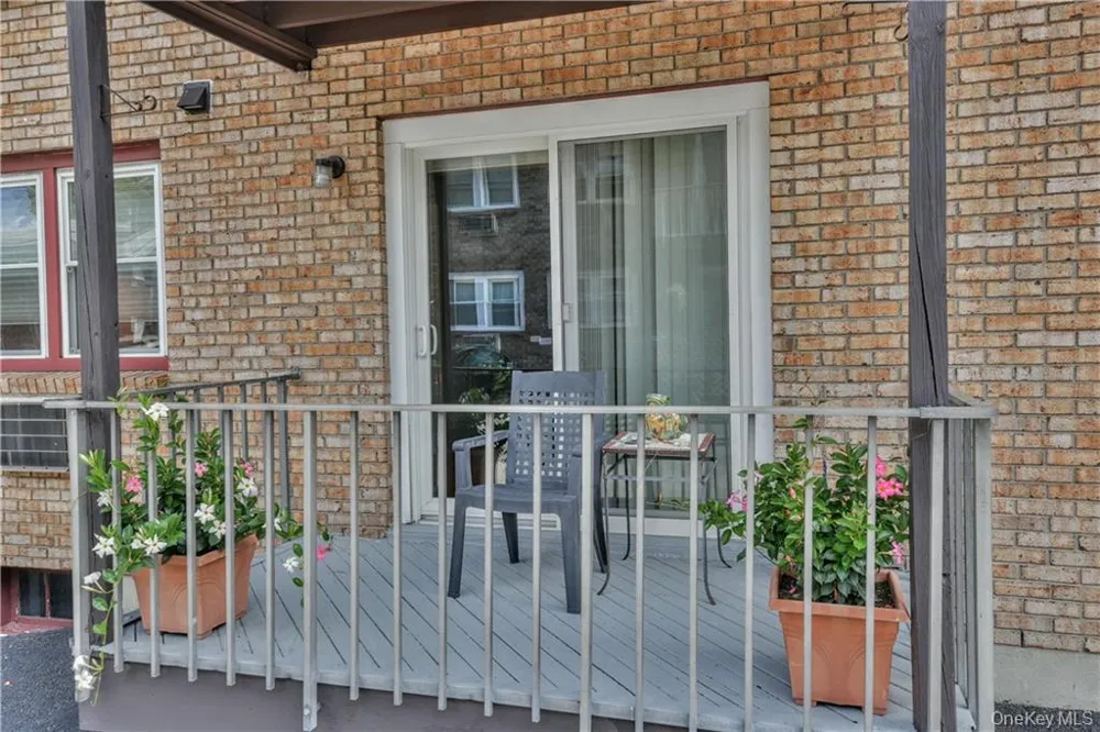 21 Normandy Village Village #2 Nanuet, NY 10954