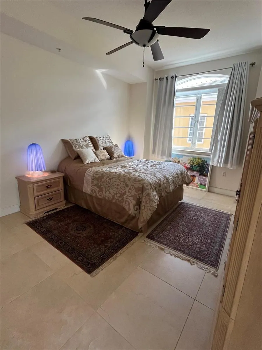 3932 Coral Heights Way Oakland Park, FL 33308