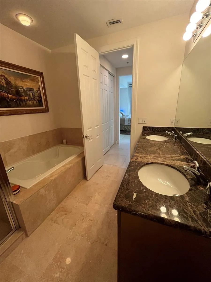 3932 Coral Heights Way Oakland Park, FL 33308