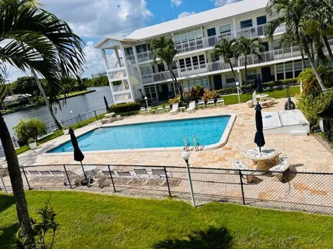 1150 NW 30th Court NW #203