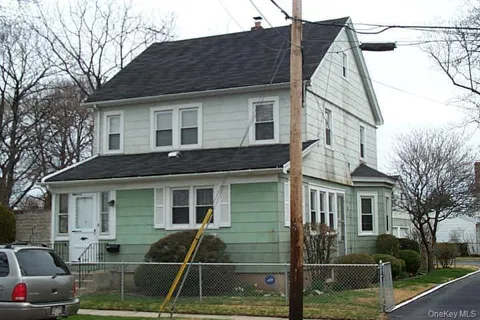 6 S 12th Street