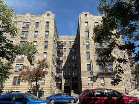5005 43rd Avenue #5H