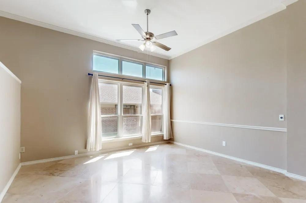 622 Meadowcrest Drive Highland Village, TX 75077