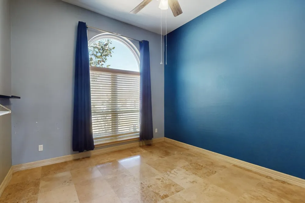 622 Meadowcrest Drive Highland Village, TX 75077