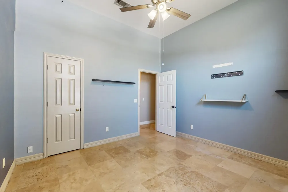 622 Meadowcrest Drive Highland Village, TX 75077