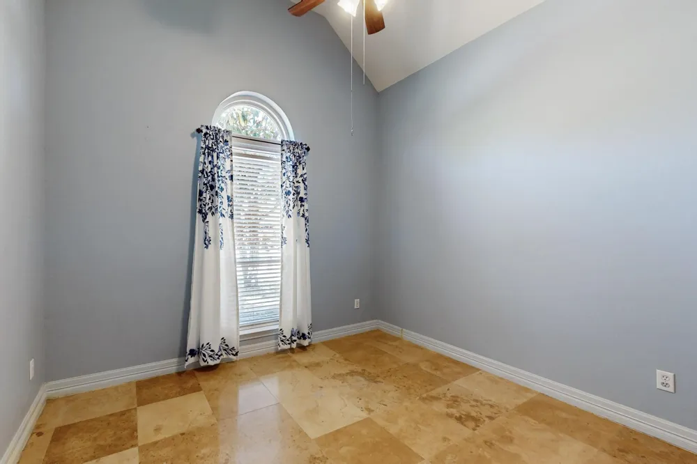 622 Meadowcrest Drive Highland Village, TX 75077