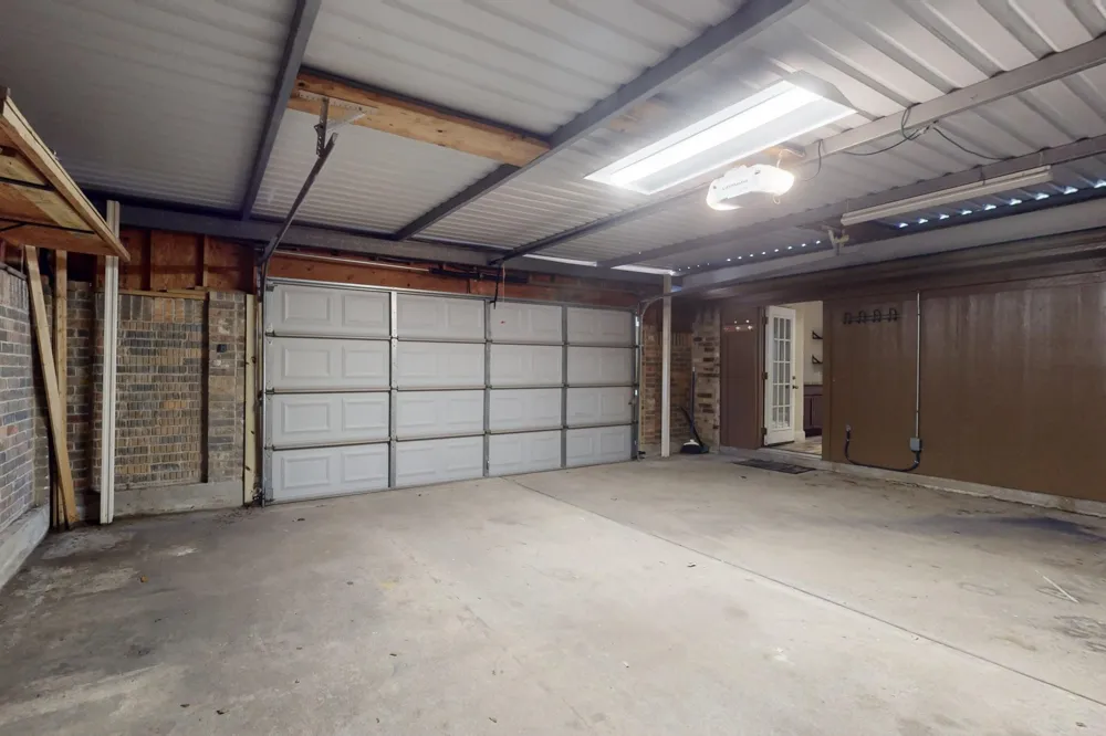 622 Meadowcrest Drive Highland Village, TX 75077
