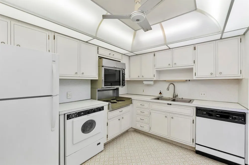 1500 S Ocean Boulevard #1101 Lauderdale By The Sea, FL 33062