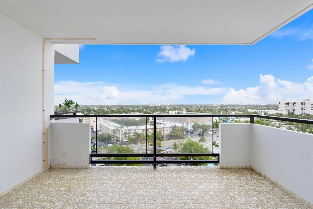 1500 S Ocean Boulevard #1101 Lauderdale By The Sea, FL 33062