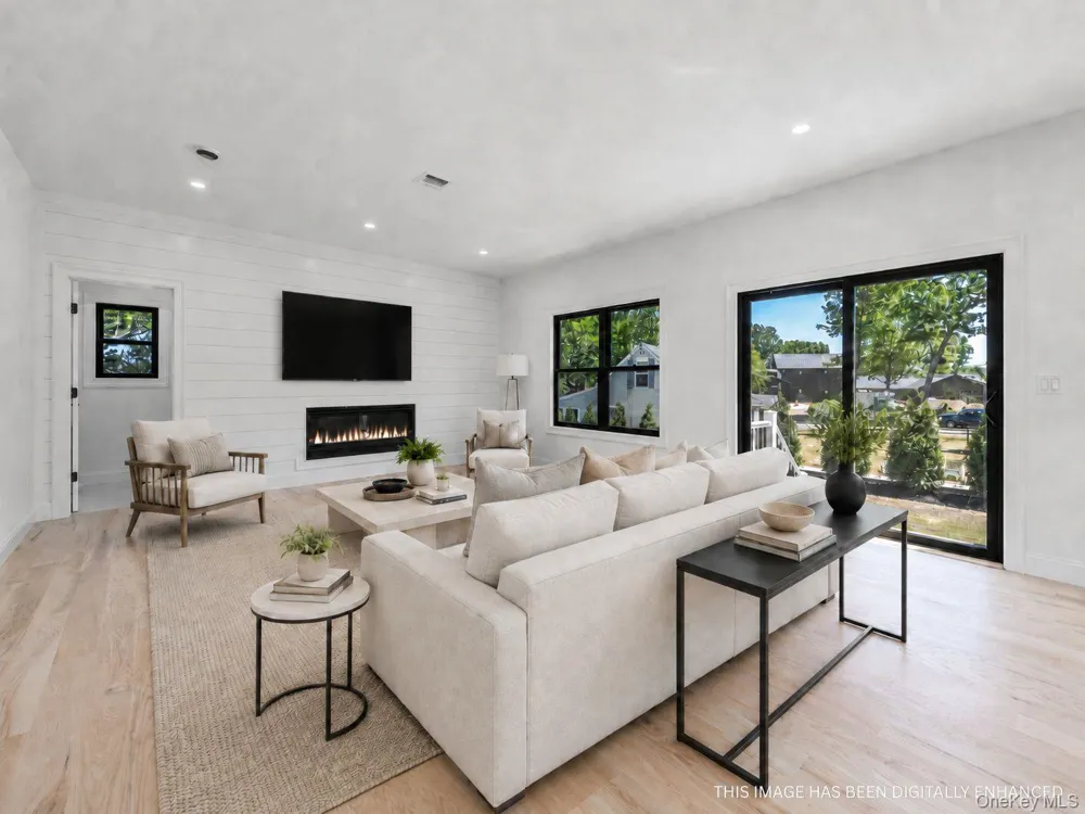 1700 Smith Drive S Southold, NY 11971