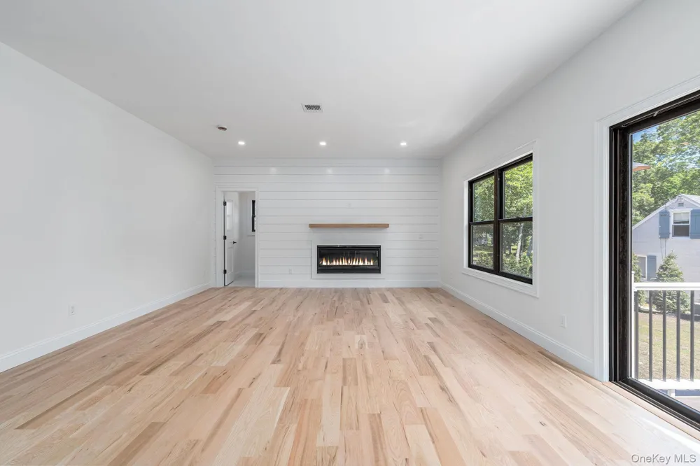1700 Smith Drive S Southold, NY 11971