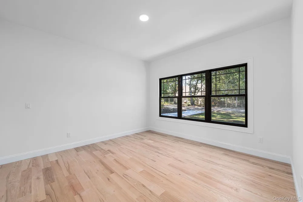 1700 Smith Drive S Southold, NY 11971