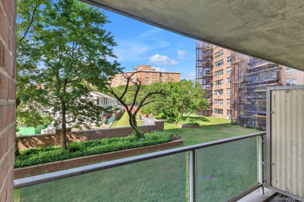 61-20 Grand Central Parkway #A208 Forest Hills, NY 11375