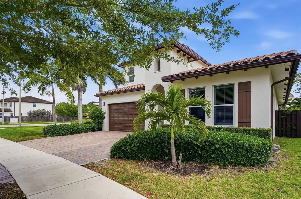 15155 SW 176th Lane Miami, FL 33187