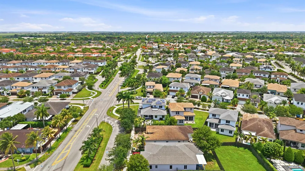 15155 SW 176th Lane Miami, FL 33187