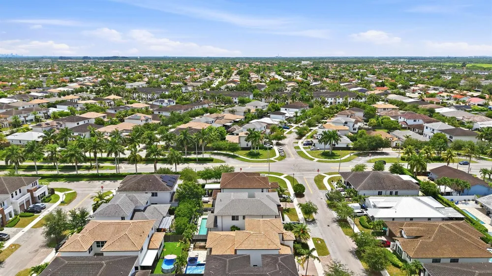 15155 SW 176th Lane Miami, FL 33187