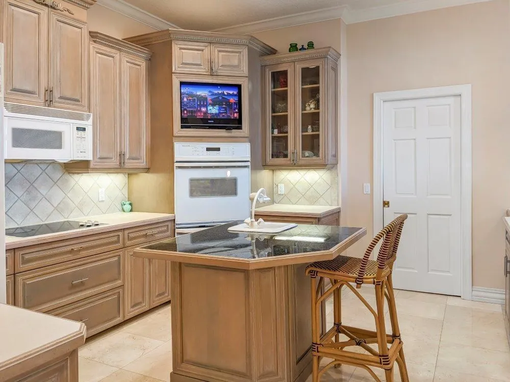 8327 Jimmy Buffett Mem Highway Melbourne Beach, FL 32951