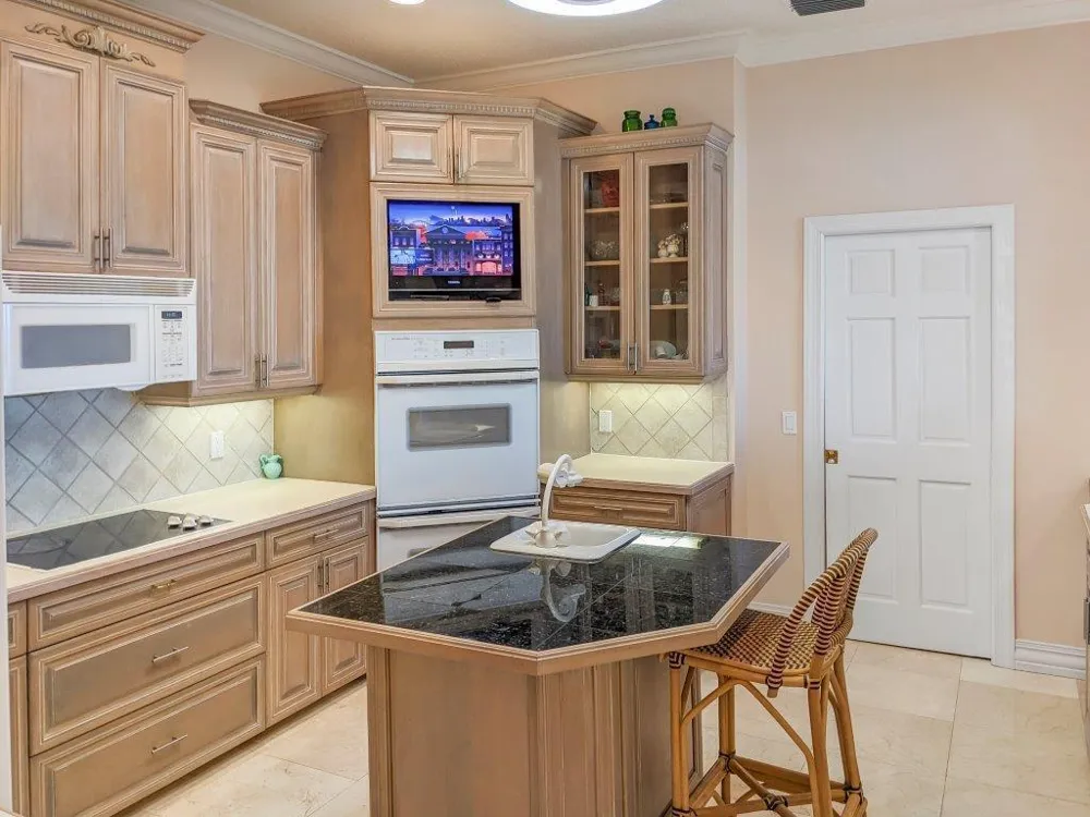 8327 Jimmy Buffett Mem Highway Melbourne Beach, FL 32951