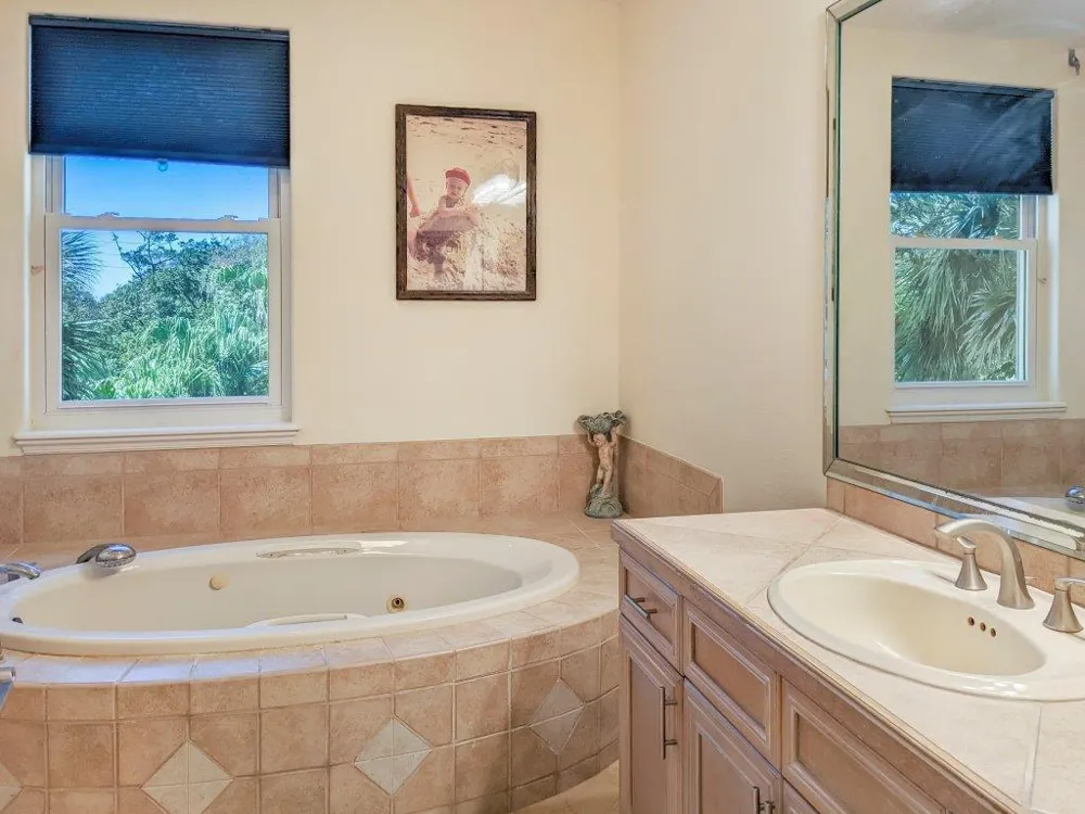 8327 Jimmy Buffett Mem Highway Melbourne Beach, FL 32951