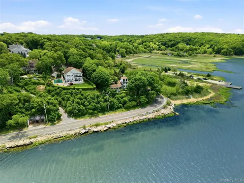 195 Shore Road