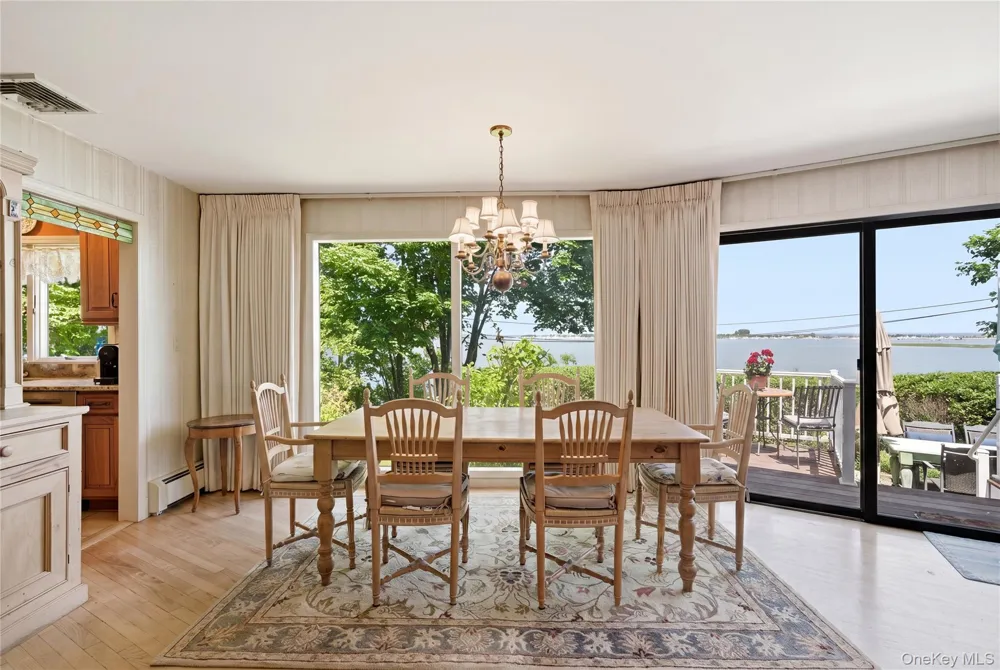195 Shore Road Mount Sinai, NY 11766