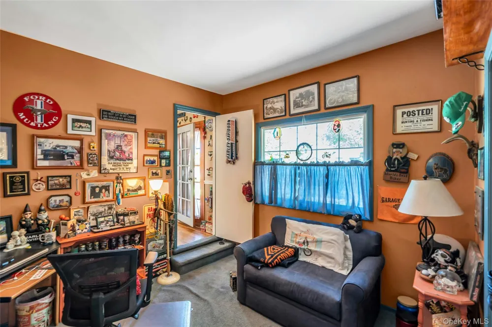25 Del Place Hauppauge, NY 11788