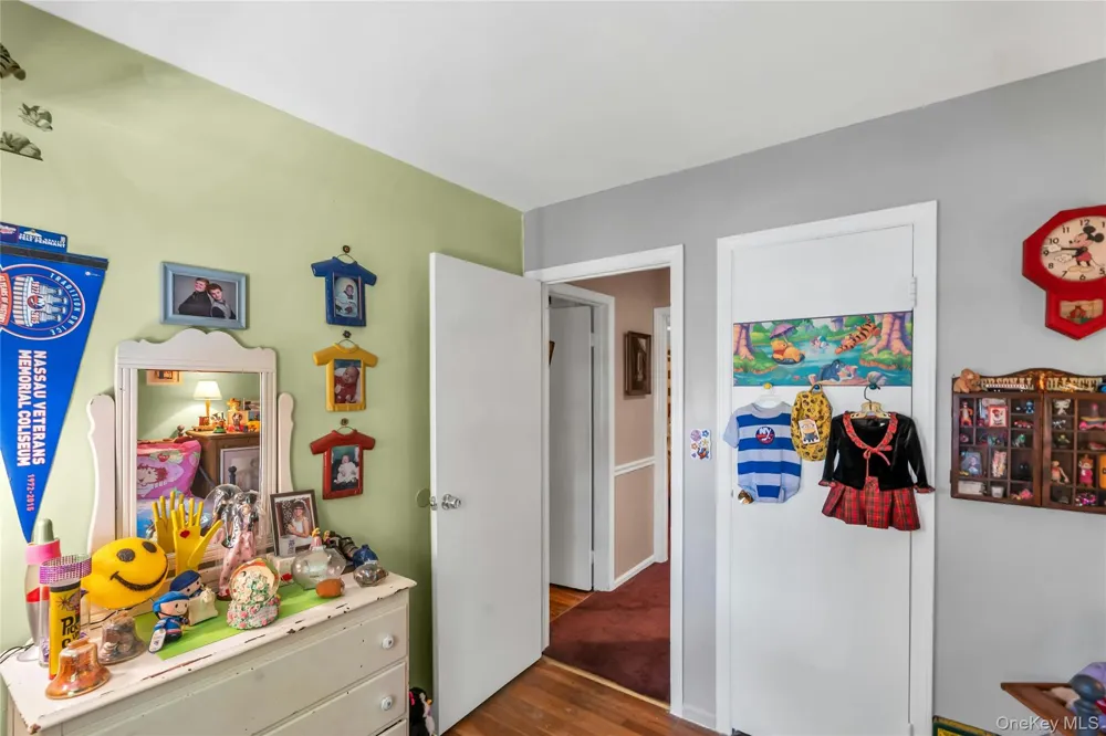 25 Del Place Hauppauge, NY 11788