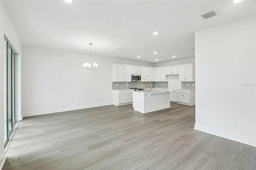 31844 CLOVER FIN COURT Wesley Chapel, FL 33545