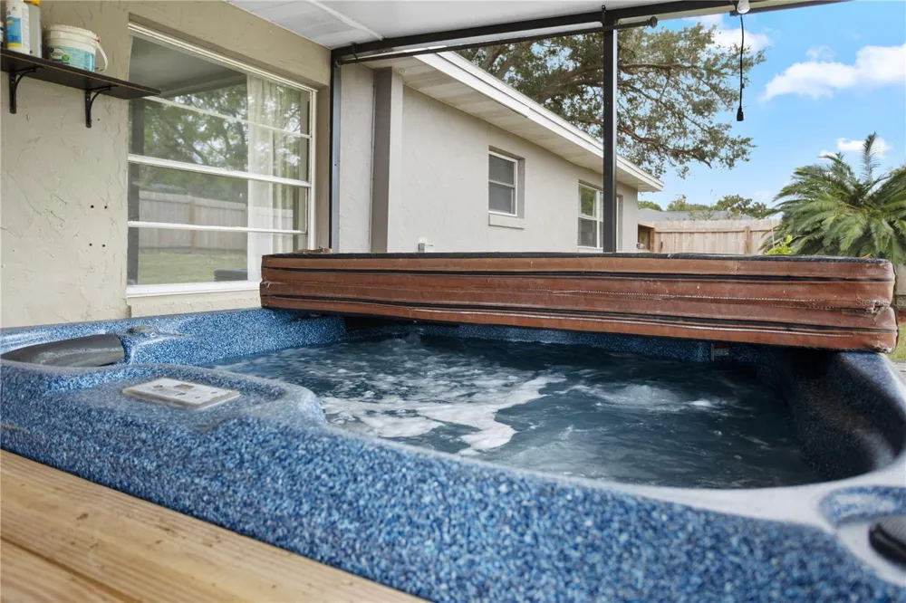 630 E THELMA STREET Lake Alfred, FL 33850