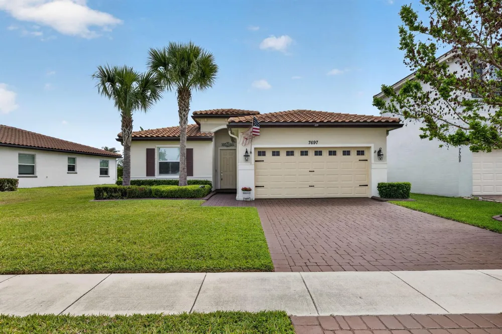 7697 NW Greenbank Circle Port St. Lucie, FL 34987