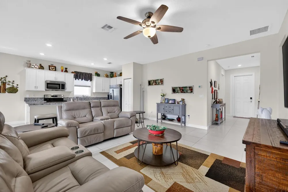 7697 NW Greenbank Circle Port St. Lucie, FL 34987