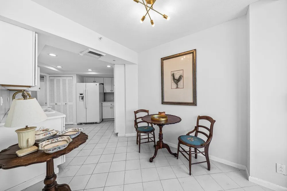3560 S Ocean Boulevard #809 South Palm Beach, FL 33480