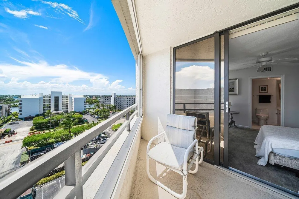 3560 S Ocean Boulevard #809 South Palm Beach, FL 33480