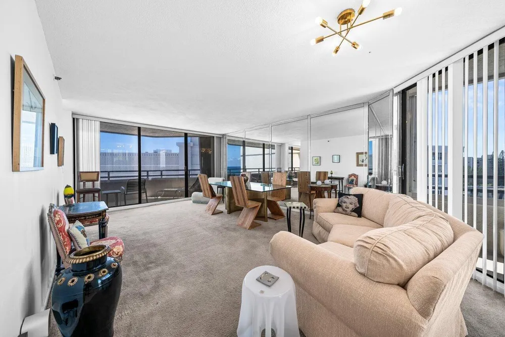 3560 S Ocean Boulevard #809 South Palm Beach, FL 33480