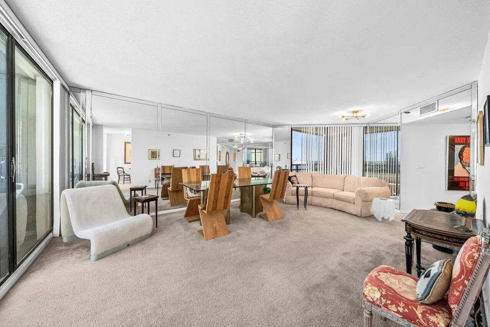 3560 S Ocean Boulevard #809 South Palm Beach, FL 33480