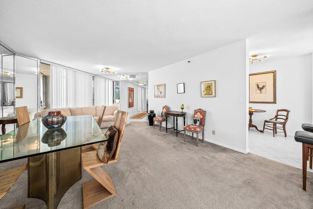 3560 S Ocean Boulevard #809 South Palm Beach, FL 33480