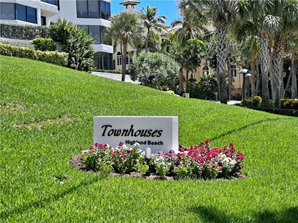 2565 S Ocean Boulevard #201n Highland Beach, FL 33487