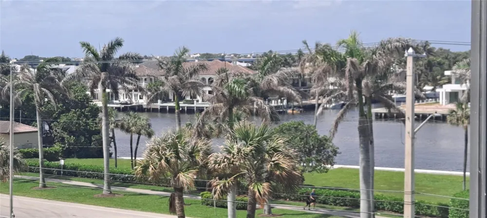 2565 S Ocean Boulevard #201n Highland Beach, FL 33487