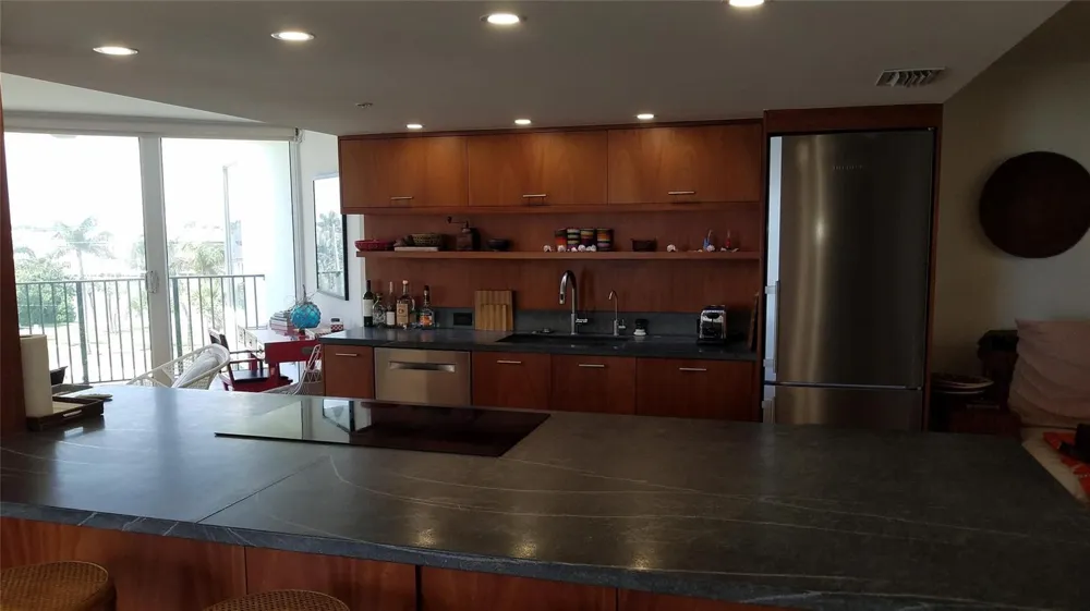 2565 S Ocean Boulevard #201n Highland Beach, FL 33487