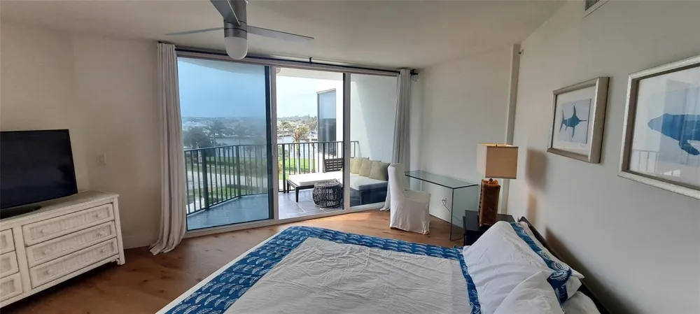 2565 S Ocean Boulevard #201n Highland Beach, FL 33487