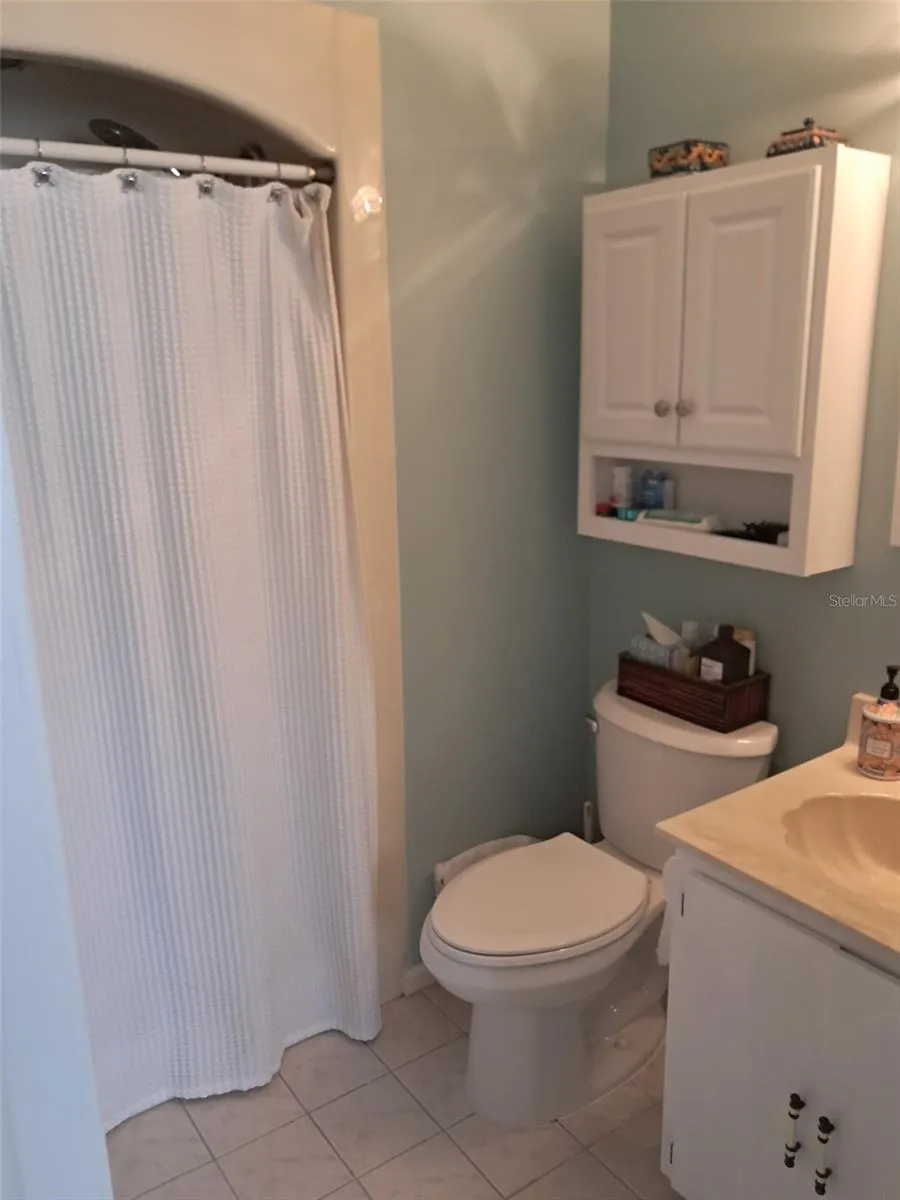 1922 S RIVERSIDE DRIVE Edgewater, FL 32141