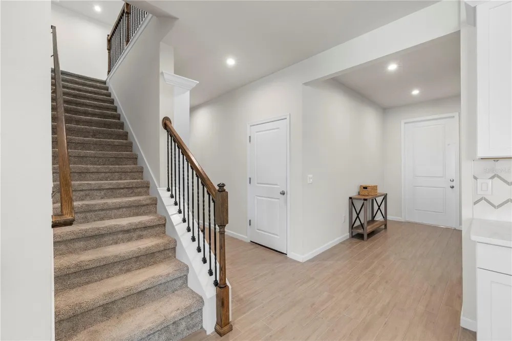 7878 GREENWAY AVENUE Wesley Chapel, FL 33544
