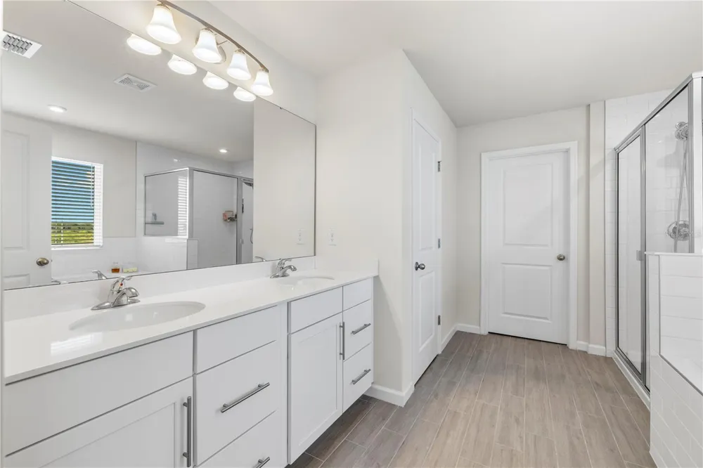 7878 GREENWAY AVENUE Wesley Chapel, FL 33544