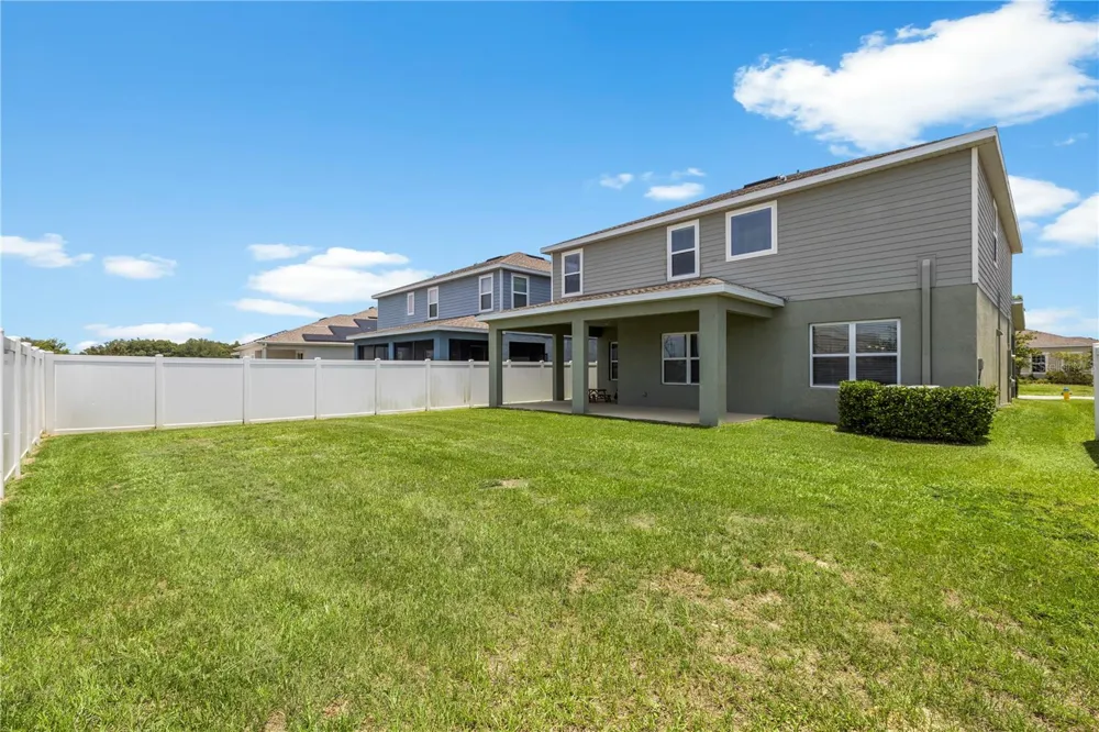 7878 GREENWAY AVENUE Wesley Chapel, FL 33544