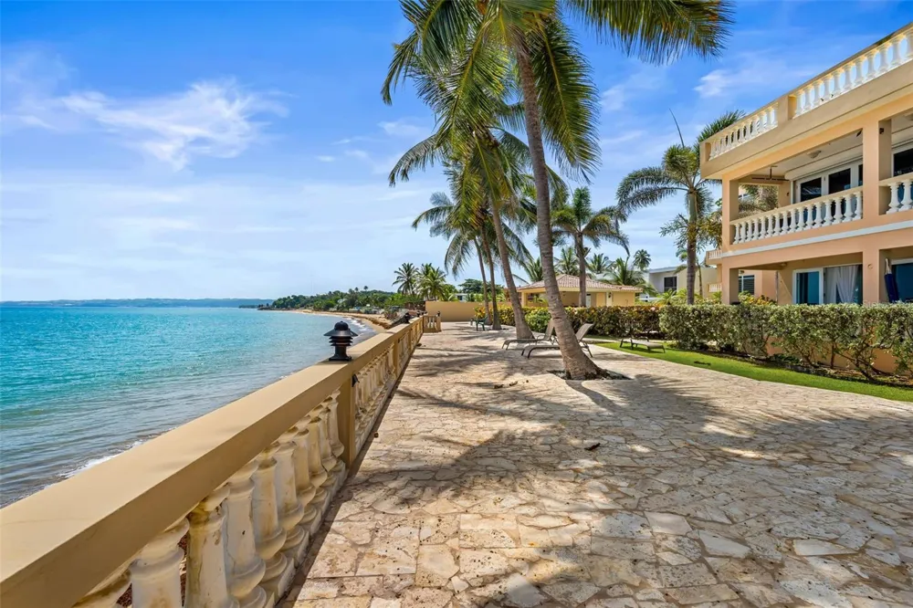 8 CONDO OCEAN VIEW CASTLE Aguada, PR 00602